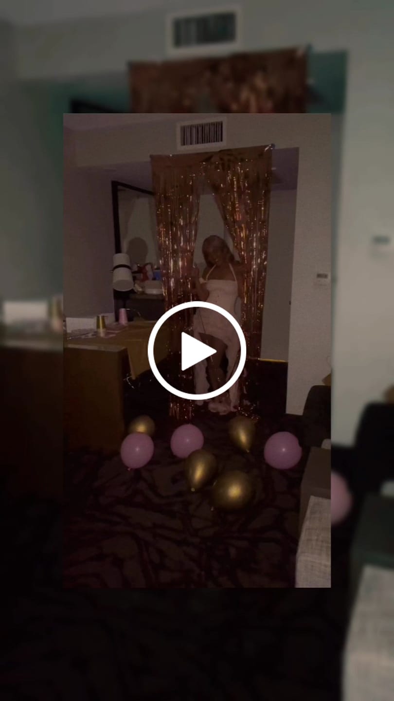 Customer video review of Monroe Dress - Light Pink