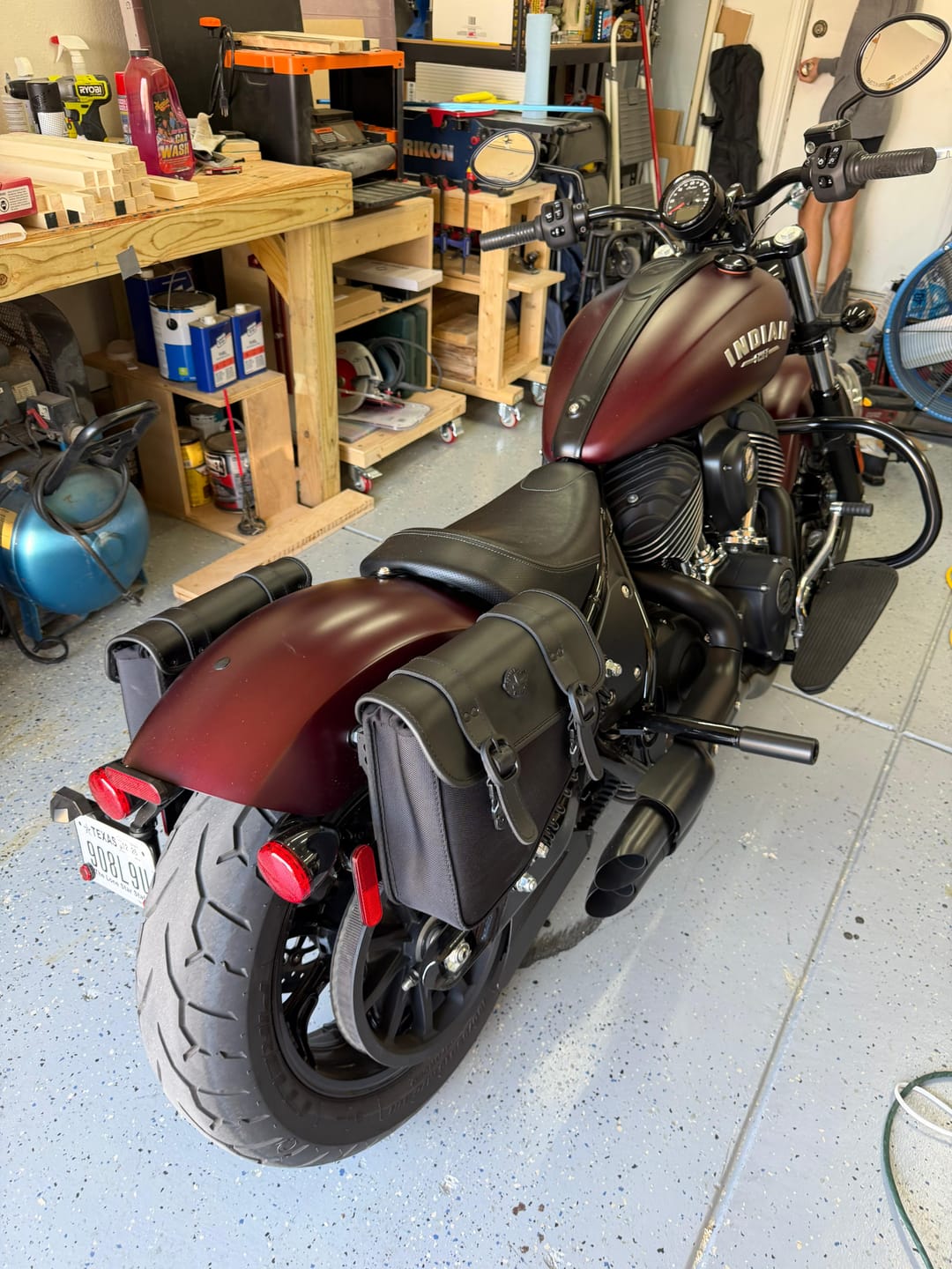 Customer photo review of 8L - Pony Indian Chief Leather Motorcycle Saddlebags