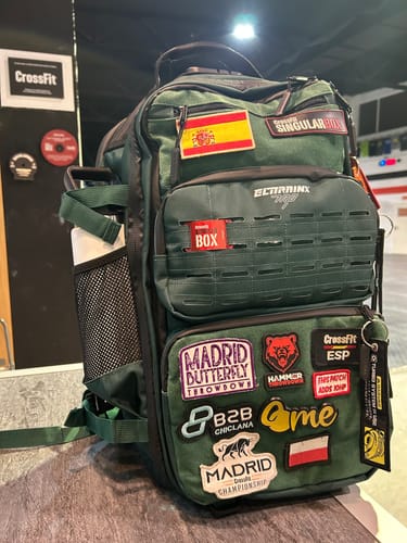 Customer photo review of Mochila Pro Series 45L Dust Green