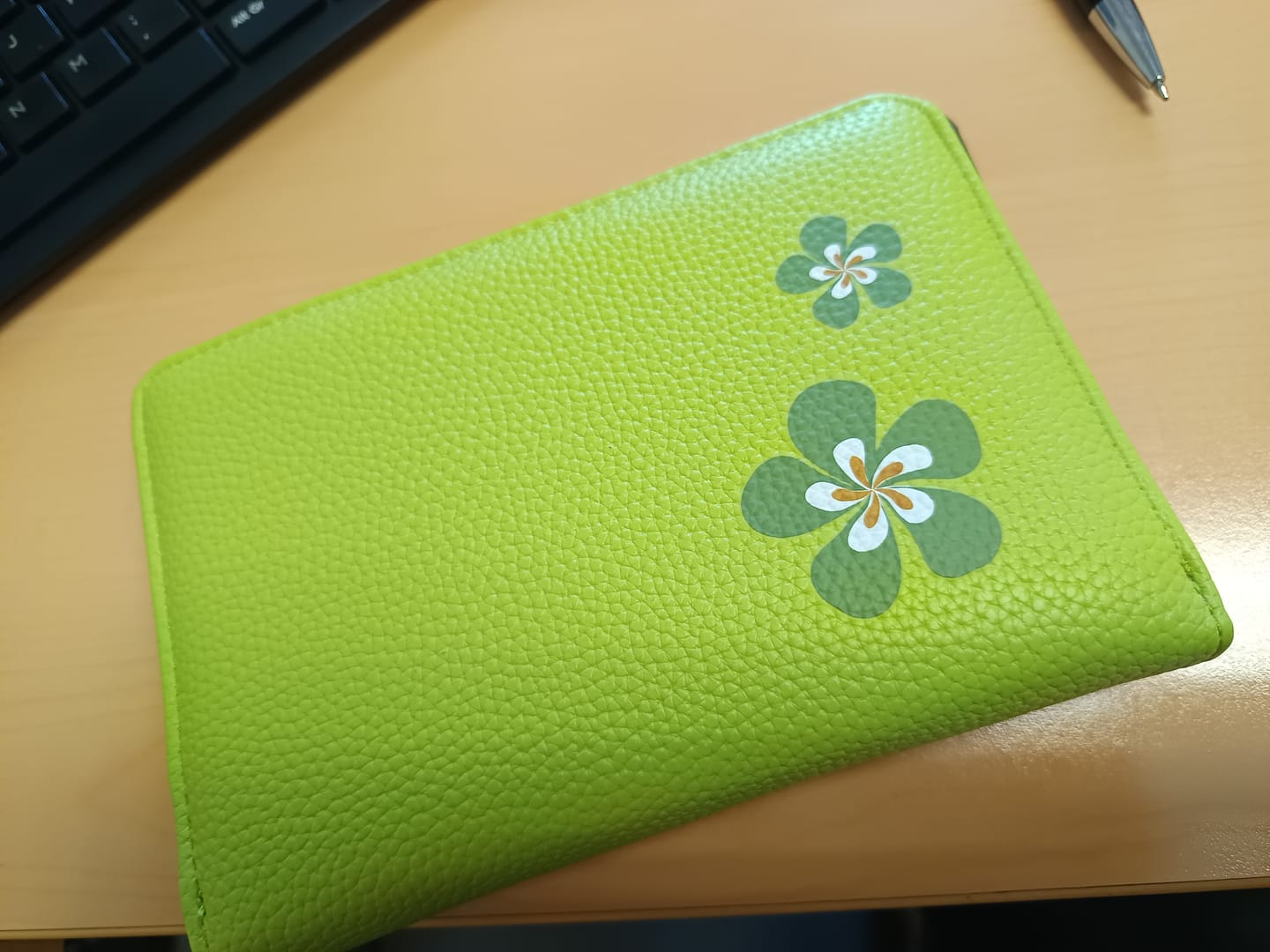 Customer photo review of Libreta de Ahorro con Cremallera A7 Verde