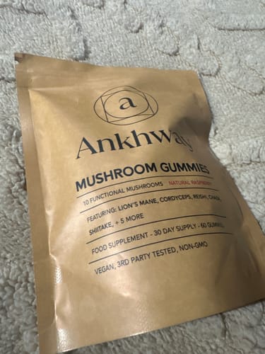 Customer photo review of Mushroom Gummies