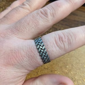 Customer photo review of Celtic Knot Ring