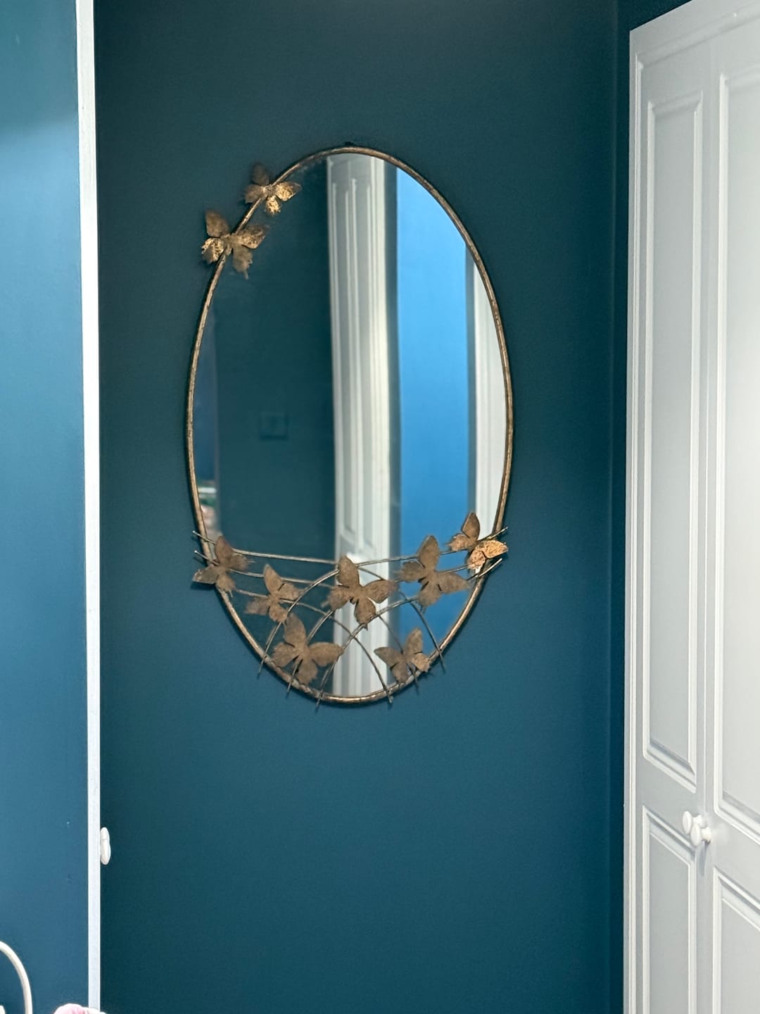 Customer photo review of Oval Metal Butterfly Mirror - 102cm