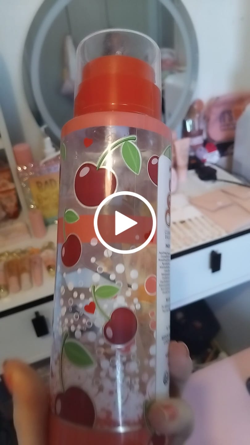 Revue vidéo client de P.Louise Just A Swipe Eau Micellaire