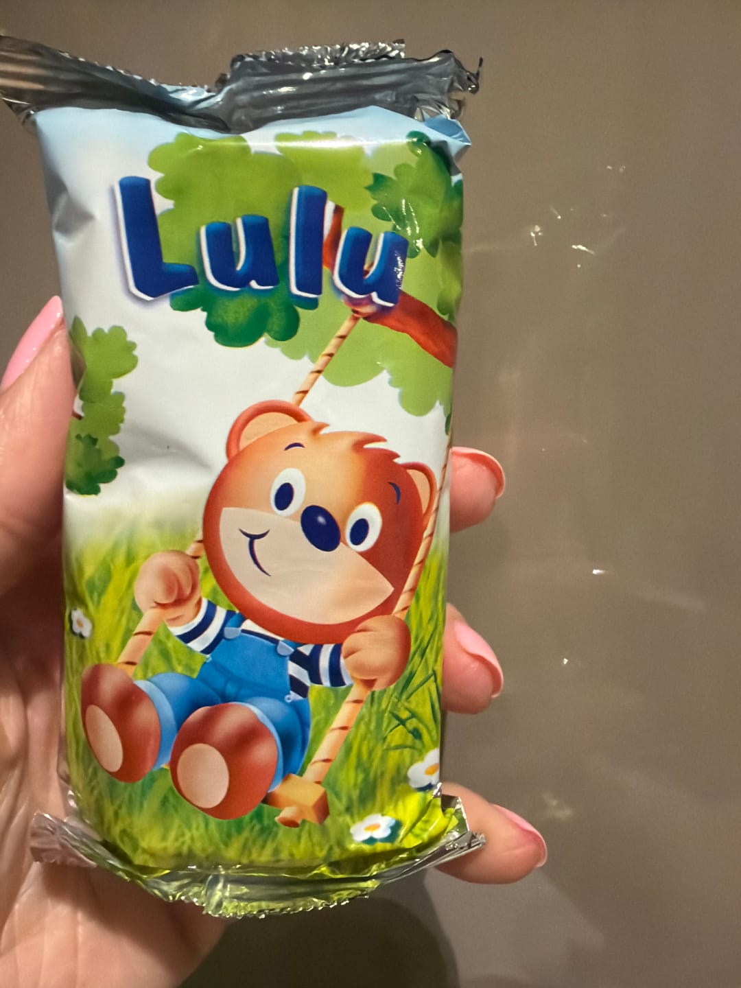 Customer photo review of LU Lulu L'Ourson Sponge Cakes with Milk Chocolate, 5.3 oz (150 g)