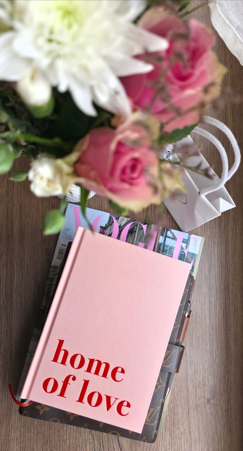 Customer photo review of „home of love“ Journal