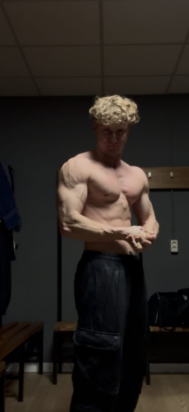 Customer photo review of 2007 - XX Strap Sweats