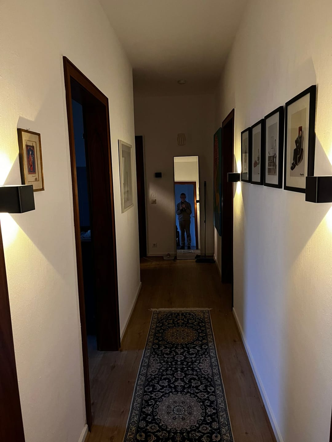 Customer photo review of CUBE Wall lamp | Rechargeable