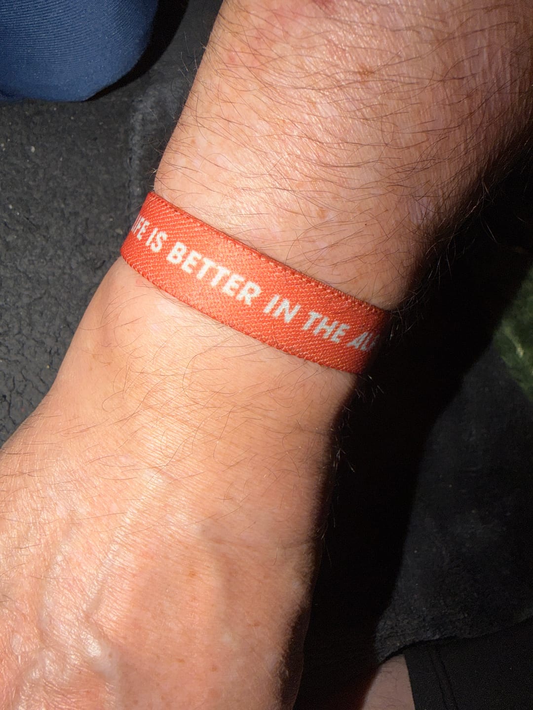 Customer photo review of Life is better in the Alps - Elastisches Armband