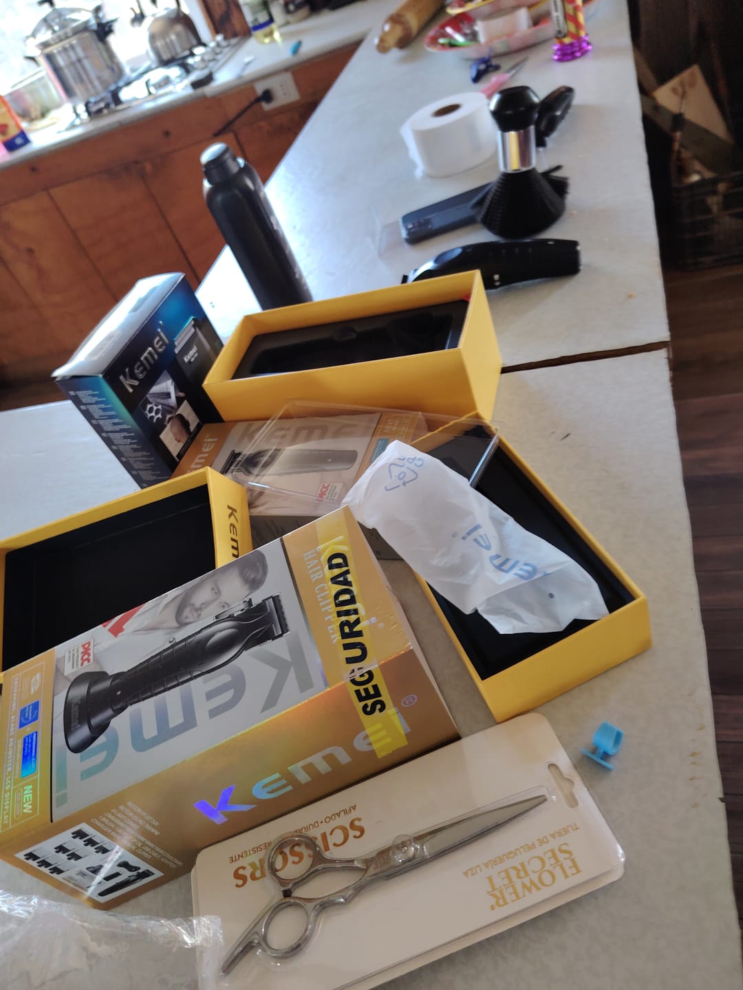 Customer photo review of Combo Todo en Uno - Inicia tu Barbería