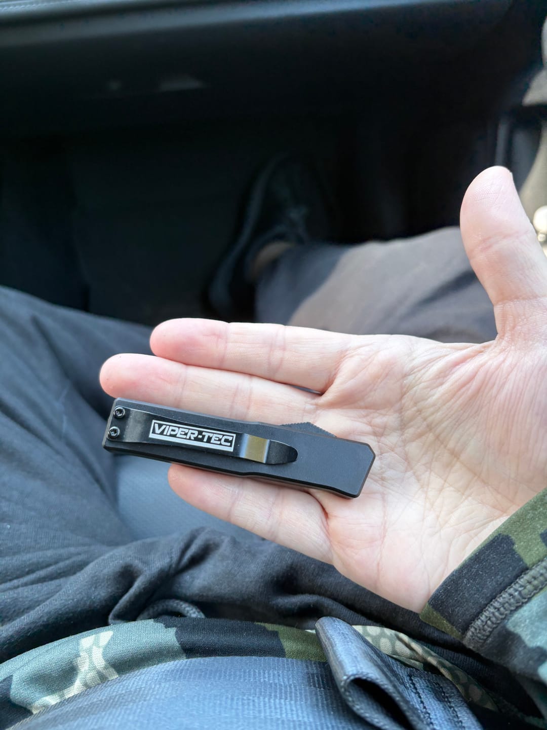 Customer photo review of VT Mini Stinger OTF Knife