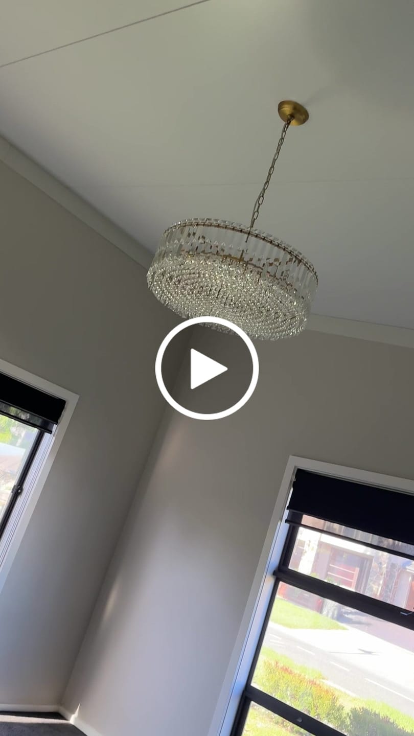 Customer video review of Luxury 8-Light Crystal Accents Round Drum Chandelier For Dining Room