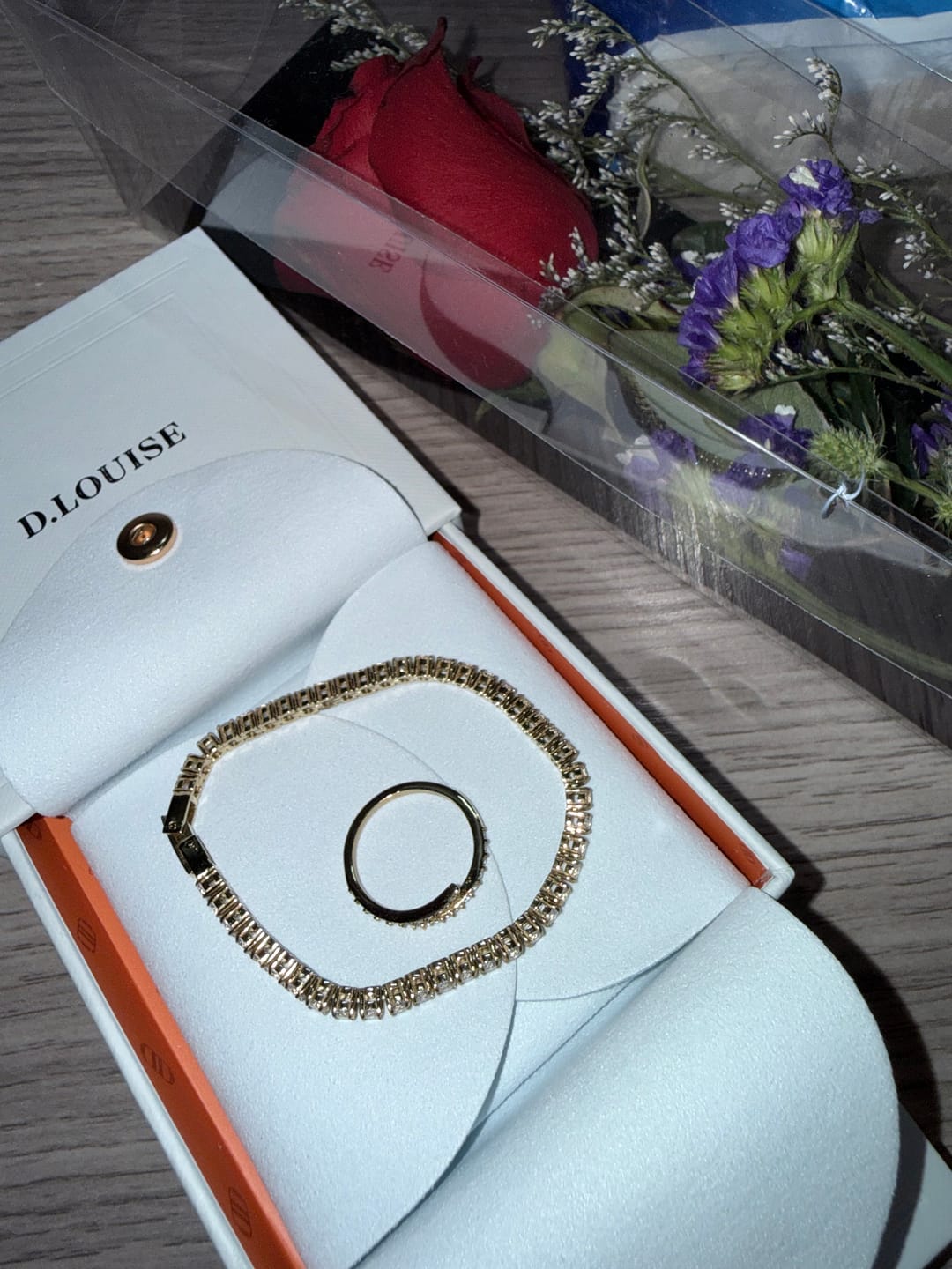 Customer photo review of Luxe Tennis Bracelet