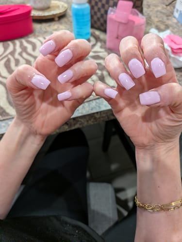 Customer photo review of D315 Ballet Pink Crème Dip Powder