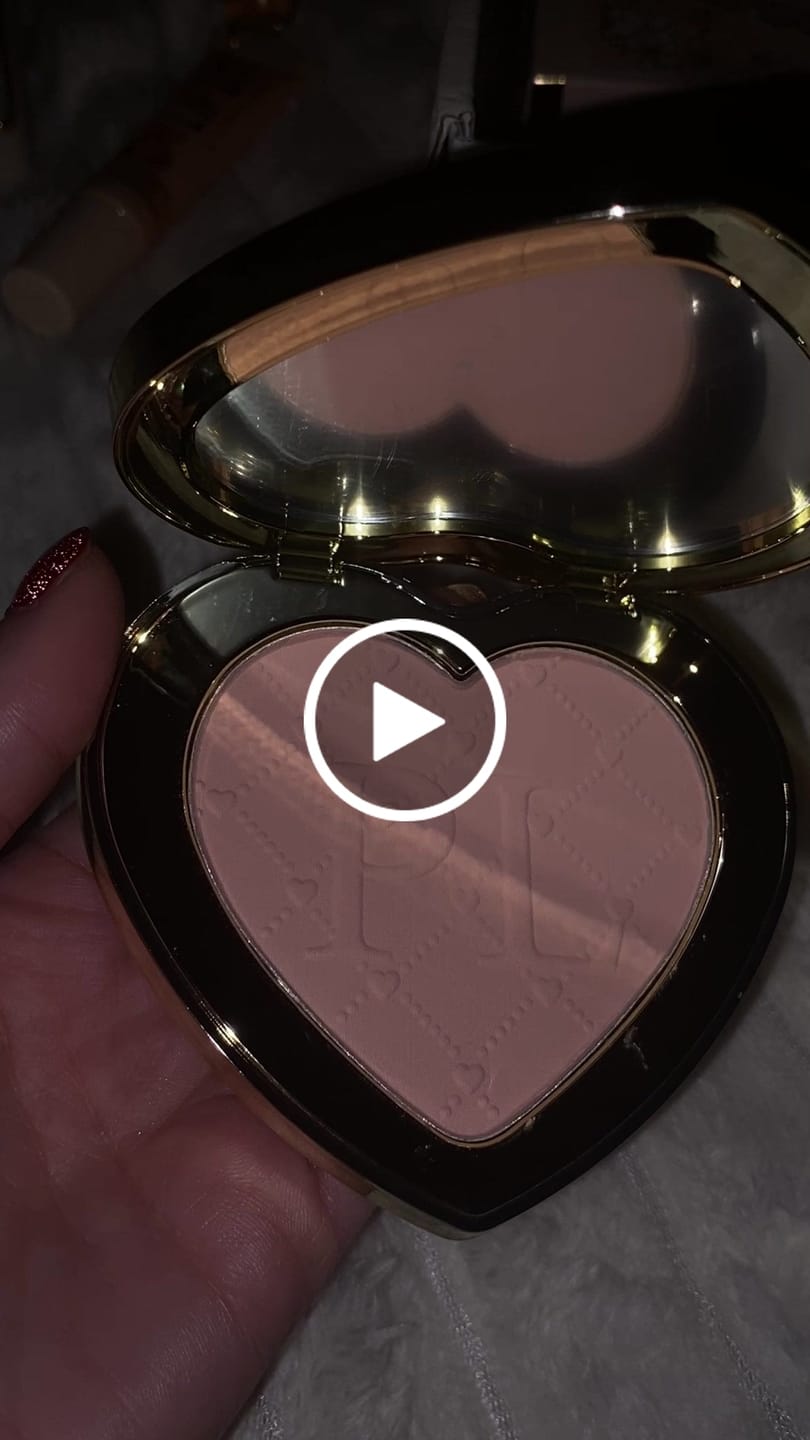 Customer video review of P.Louise Under-Eye Brightening Powder