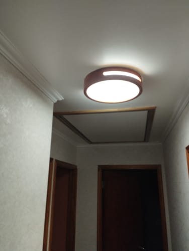 Customer photo review of Foco Led Decorativo Redondo Madera Oscura 24w 30 cm