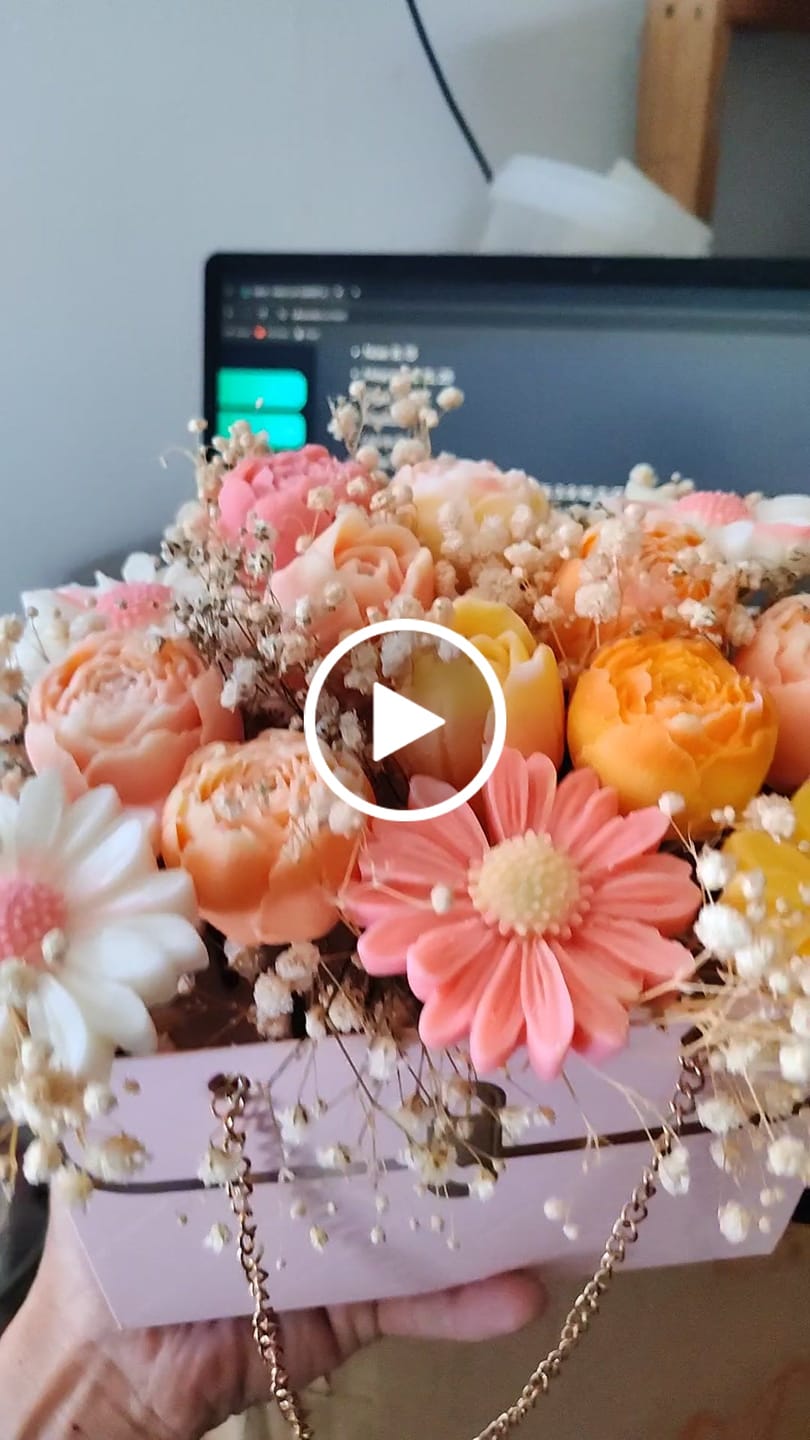 Customer video review of Fragancia BAMBÚ & FLOR DE CEREZO