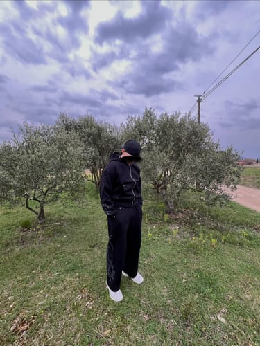 Customer photo review of Jogging "Echo Tribe"