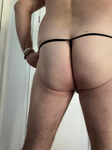 Customer photo review of 3 Pack Men's Low-Rise Sexy Lightweight & Airy Sporty Cut Anti-Chafing Strings