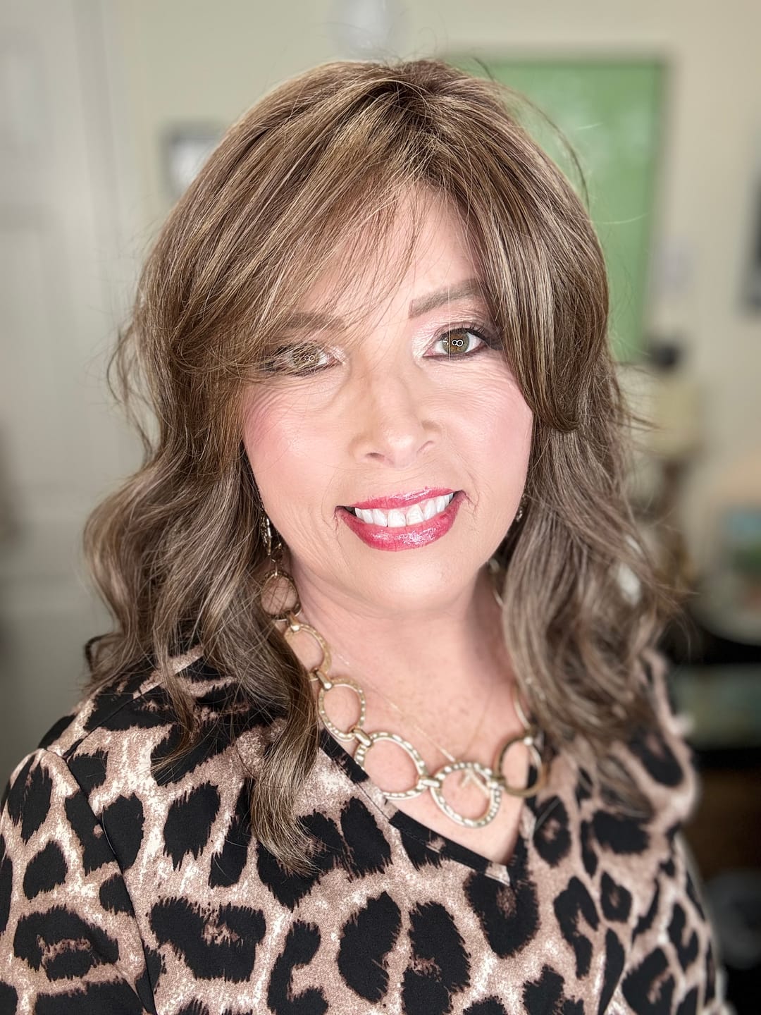 Customer photo review of LOVE SPELL - Burnished Snow