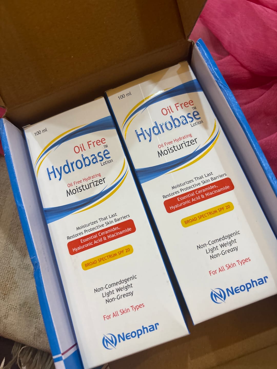 Customer photo review of Hydrobase Oil Free Lotion