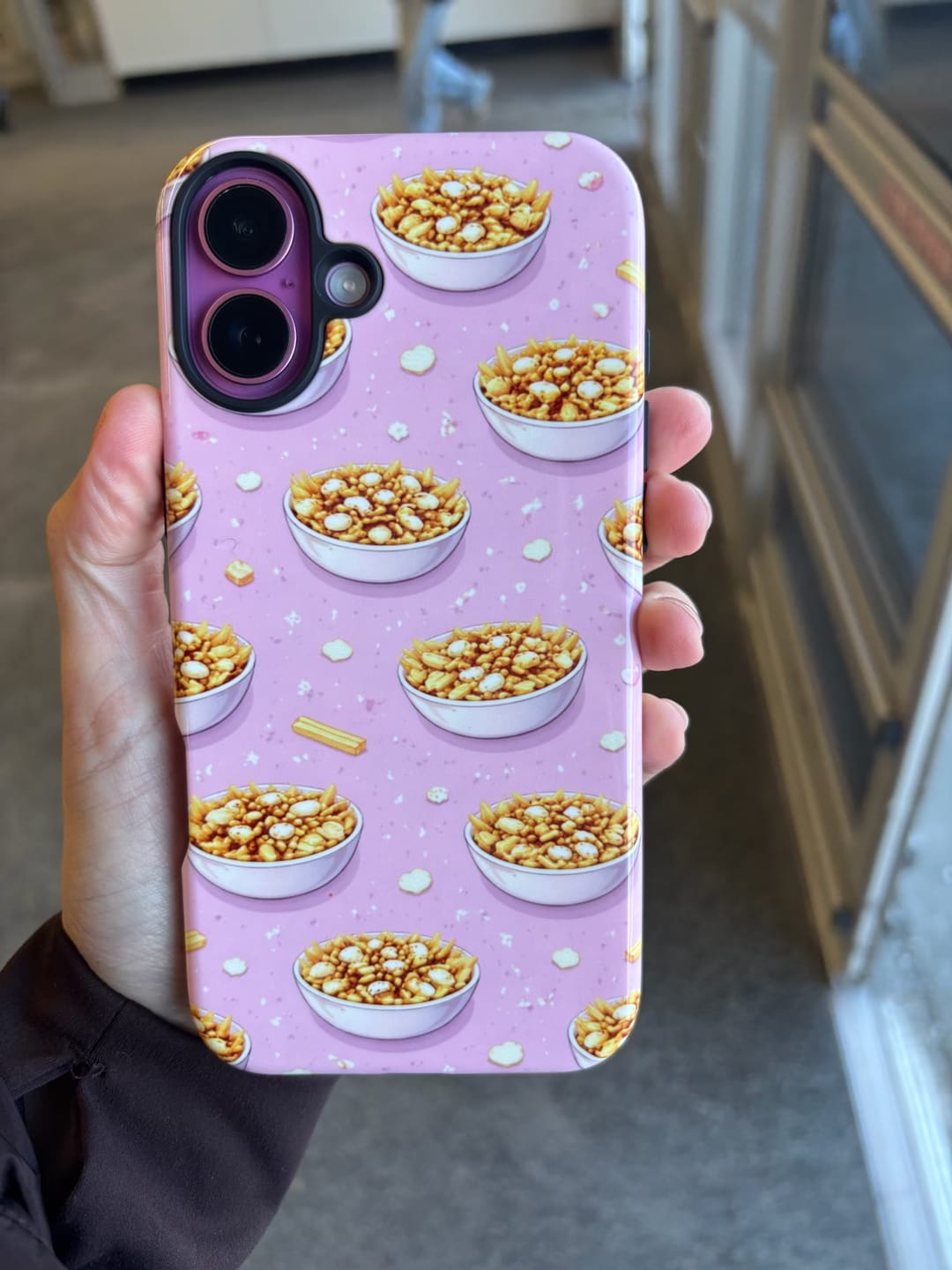 Customer photo review of Custom - iPhone 16 Plus