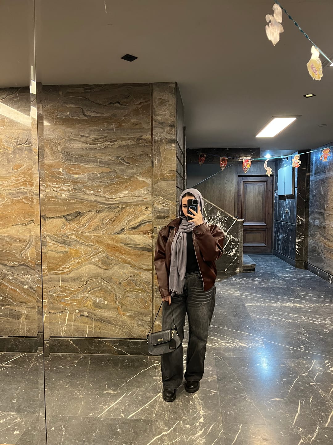 Customer photo review of Vintage leather jacket - Burgundy