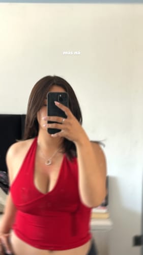 Customer photo review of TOP JULIET ROJO