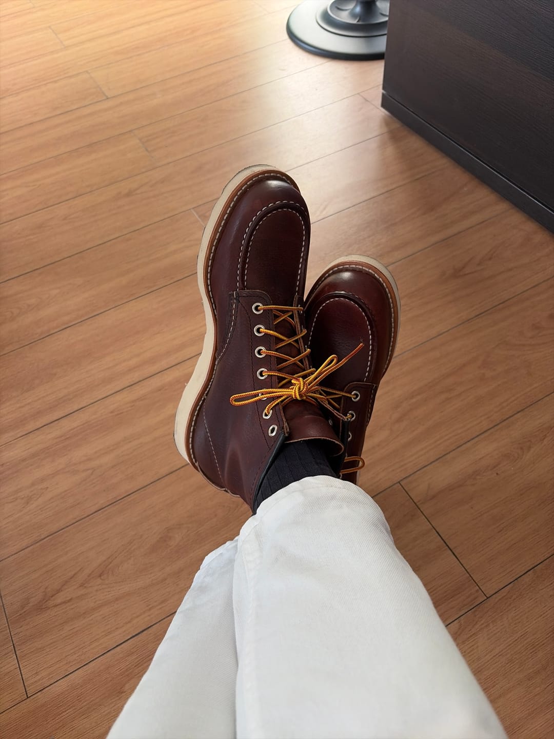 Customer photo review of 8138 Classic Moc Brown