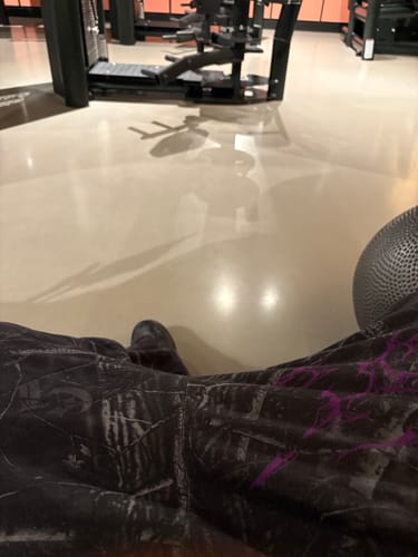 Customer photo review of Amethyst Camo Heavyweight Sweatpants