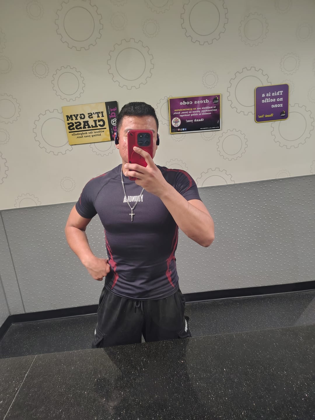 Customer photo review of 2005 - Hella Pocket Sweats