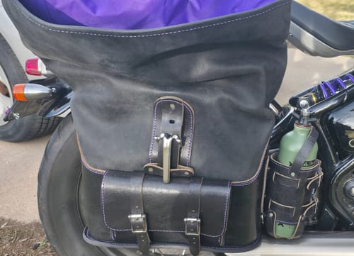 Customer photo review of Change The Stitching Color Of Your Bag