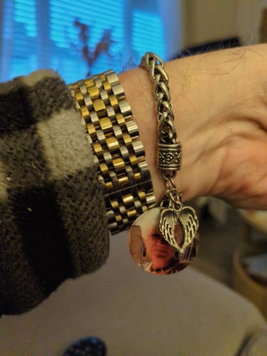 Customer photo review of Angel Wing Custom Photo Memorial Personalized Bracelet