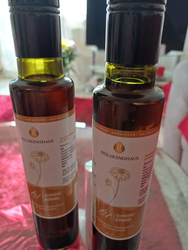 Customer photo review of Schwarzkümmelöl kaltgepresst & rohkostqualität 5200mg Thymochinon