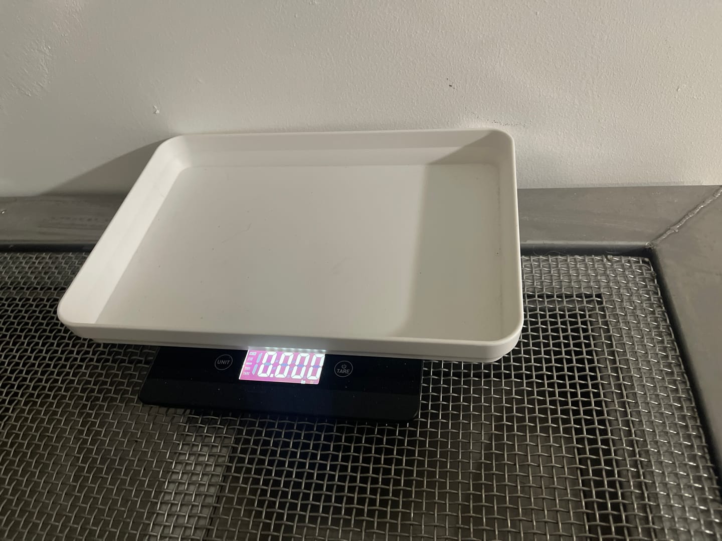 Customer photo review of Báscula veterinaria digital inalambrica para perros o gatos de 10 kg con función Tara | Alta precisión K43PRO | Marca Hergom Vet