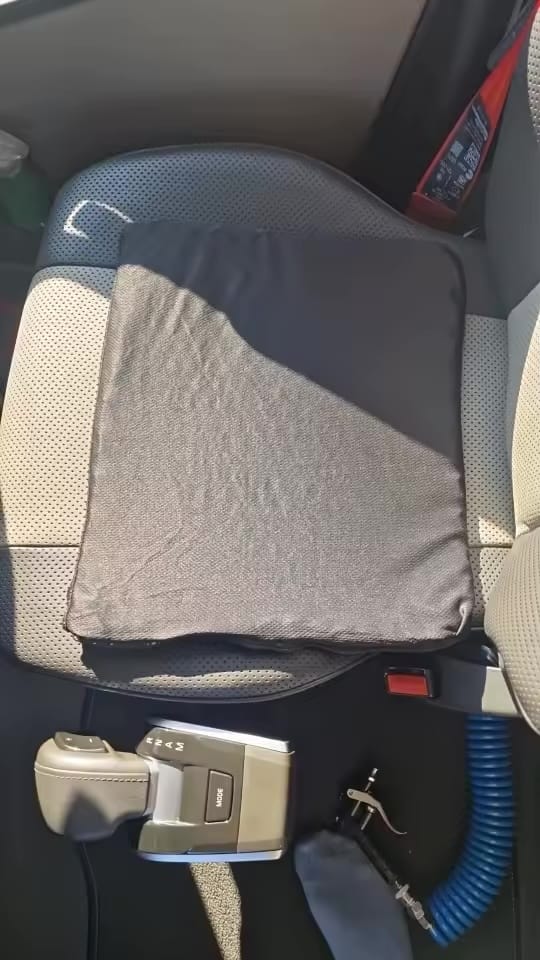 Customer photo review of Advanced Orthopaedic Pressure Relief Cushion