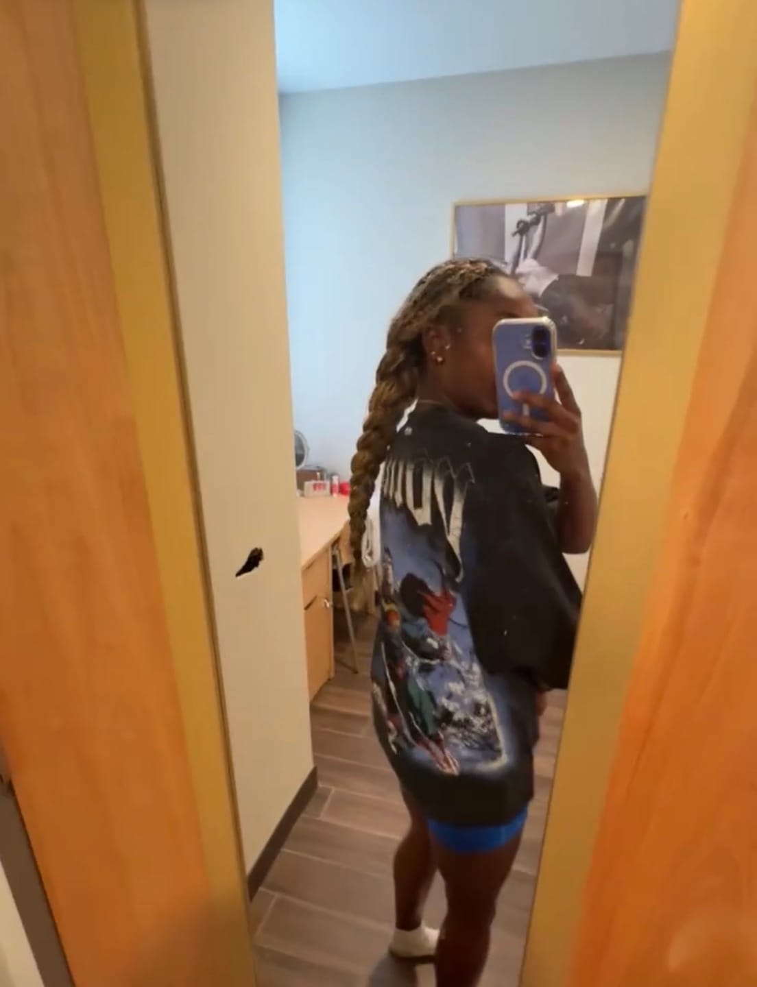 Customer photo review of 4064 - Superman Huge Tees