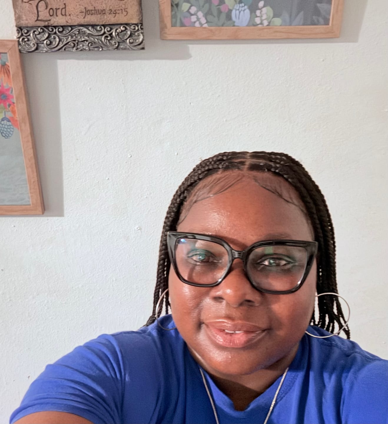Customer photo review of Swiss HD Full Lace Knotless Box Braided Wig