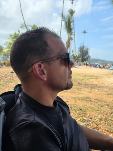 Customer photo review of Mis Raíces Blue