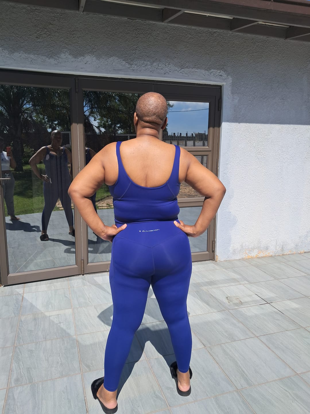 Customer photo review of High Waisted Tummy Control Butt Lifting Leggings with Pockets
