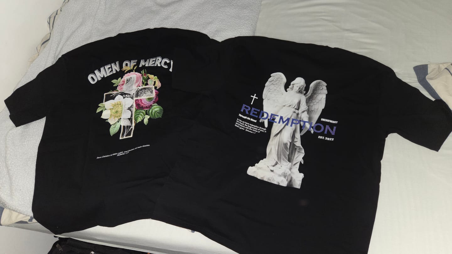 Customer photo review of OVERSIZED SHIRT - OMEN