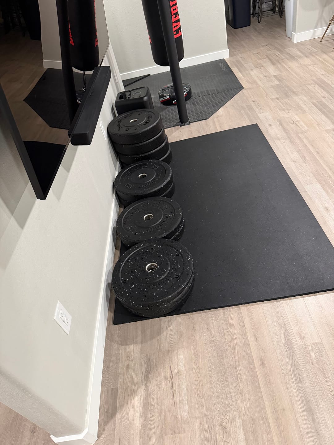 Customer photo review of URA-MAX COLORED Bumper Plate Sets