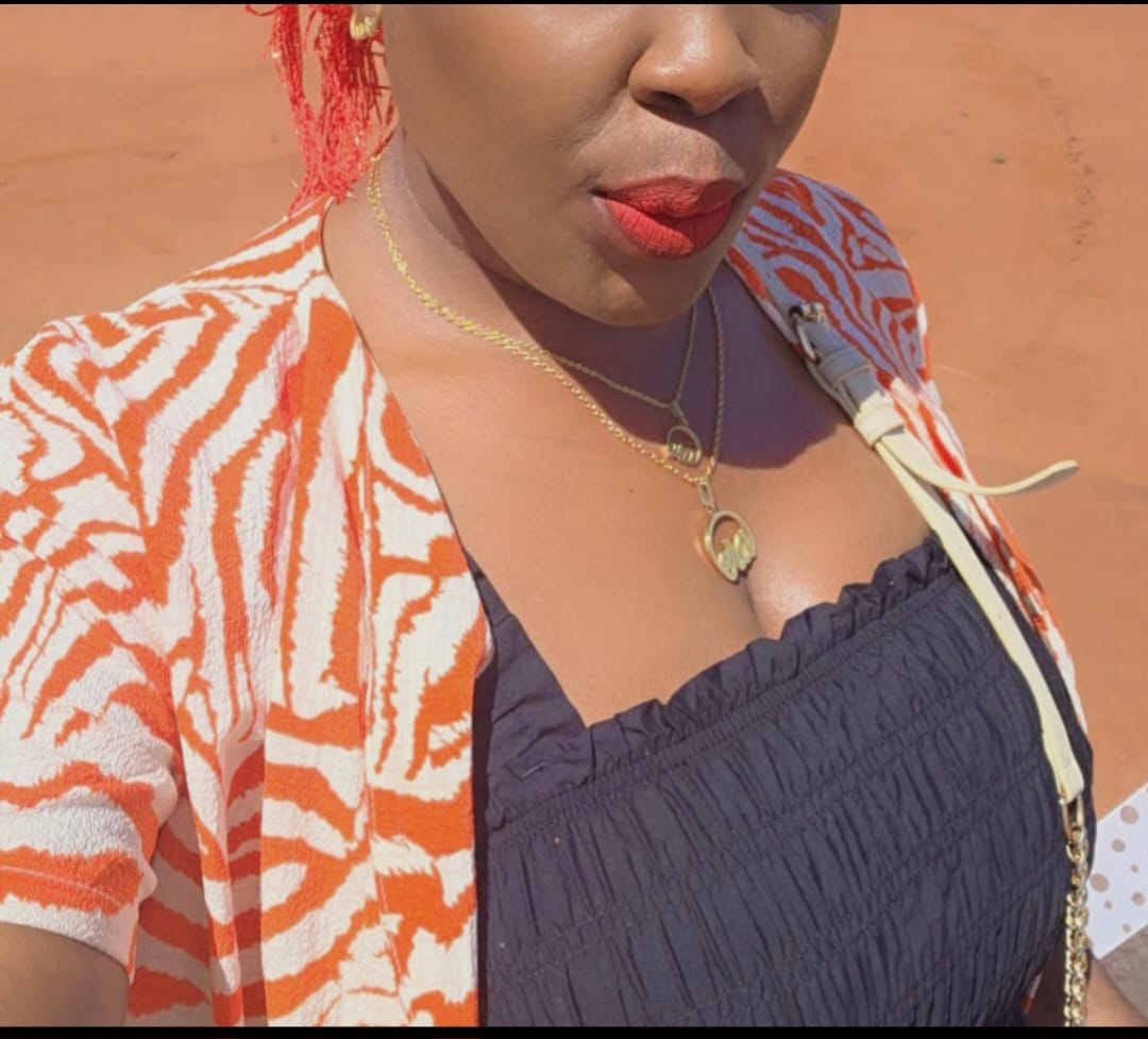 Customer photo review of Gold Precious Logo Necklace