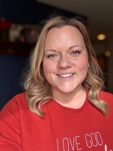 Customer photo review of Burnt Honey // Illusion Lace Topper