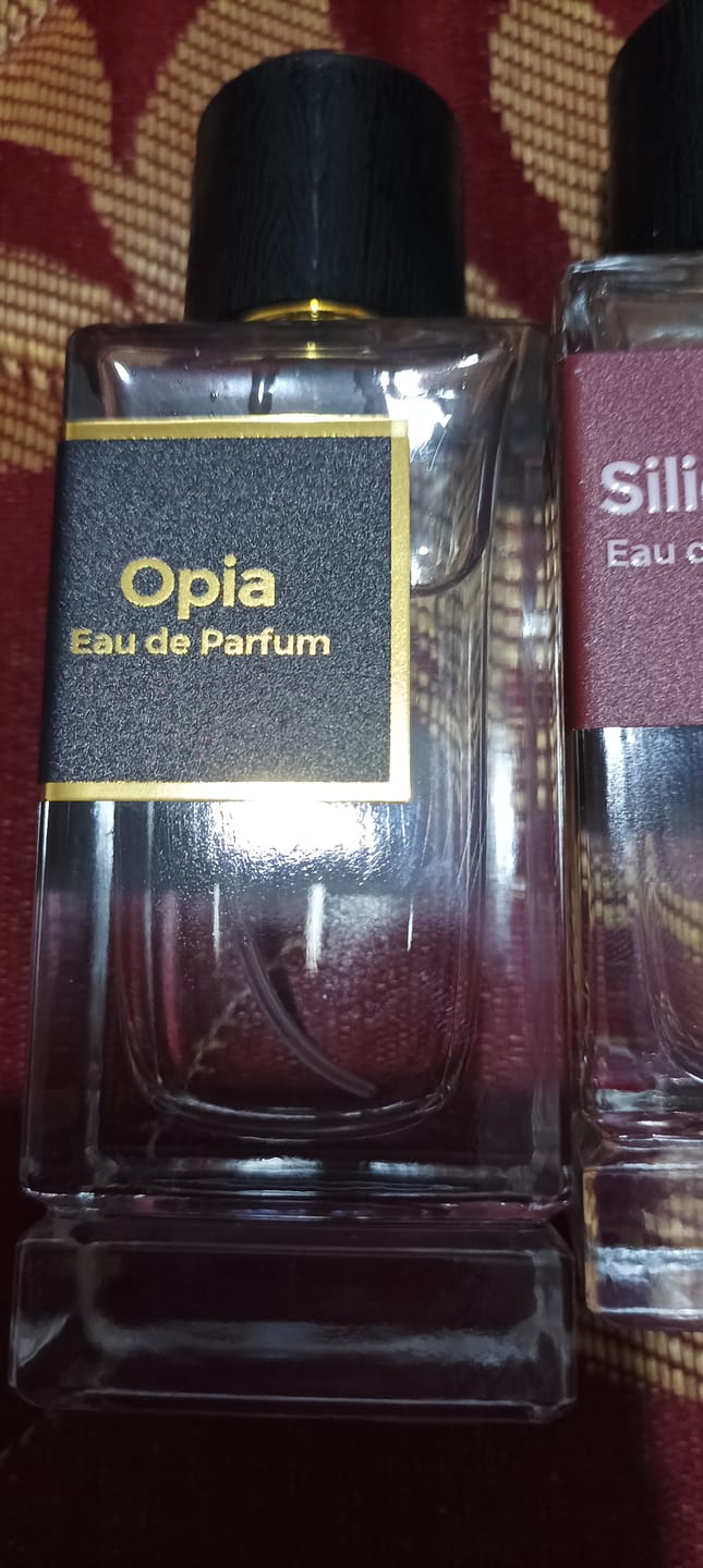 Customer photo review of Opia - Eau de Parfum