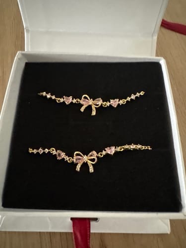Customer photo review of Bow Bracelet
