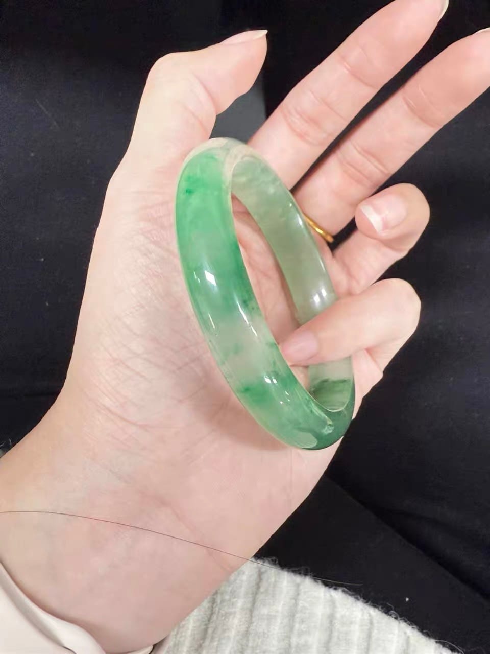 Customer photo review of Mountain Mist African Jade Bangle