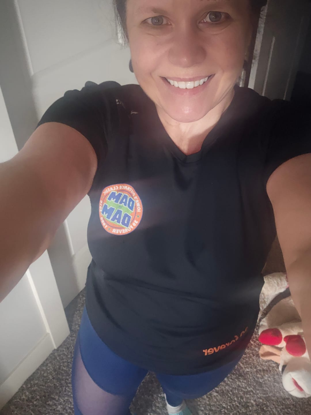 Customer photo review of ESSENCE Performance Mesh Wrapped Legging