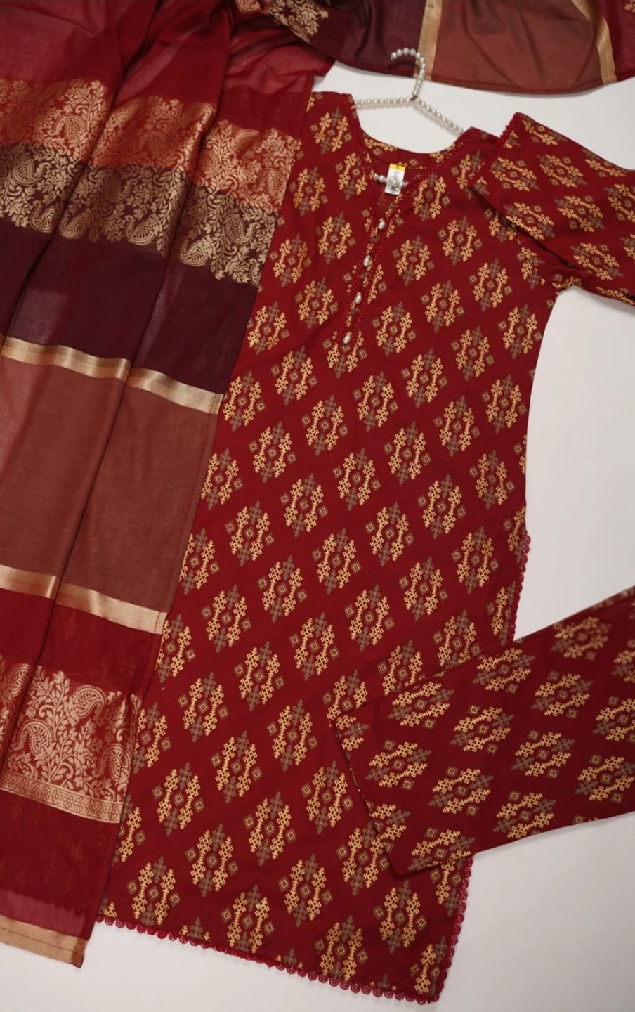 Customer photo review of Rozi - Exclusive Khaddar Outfit with Multani Shawl - Ready to Wear - Warm Fabric SB137