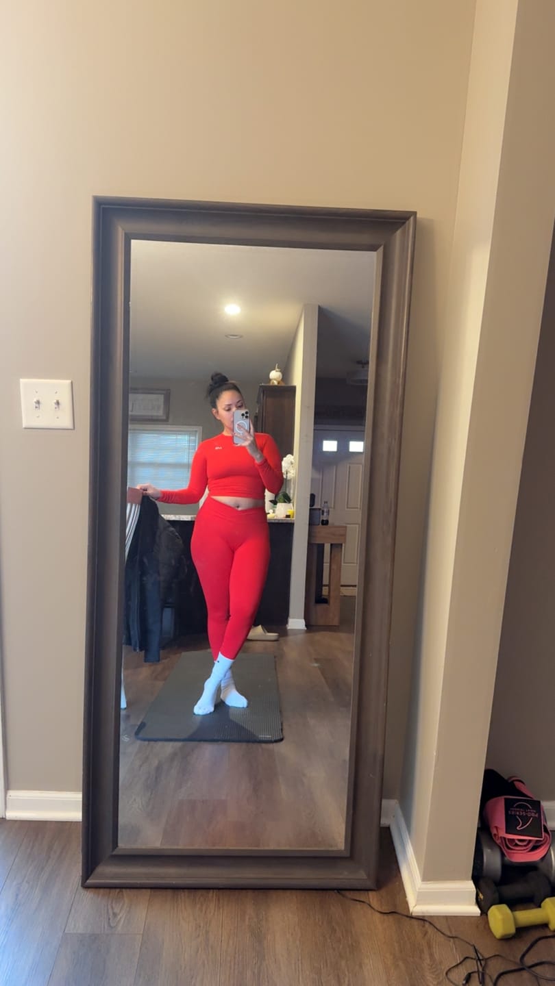 Customer photo review of Soft Forme Crop Top